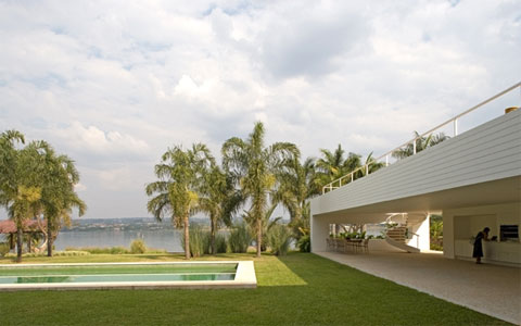 [Brasilia-House4.jpg]