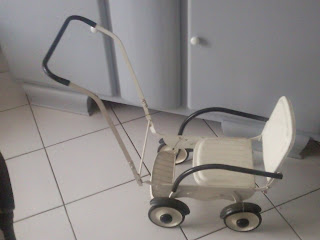 poussette poupee ancienne