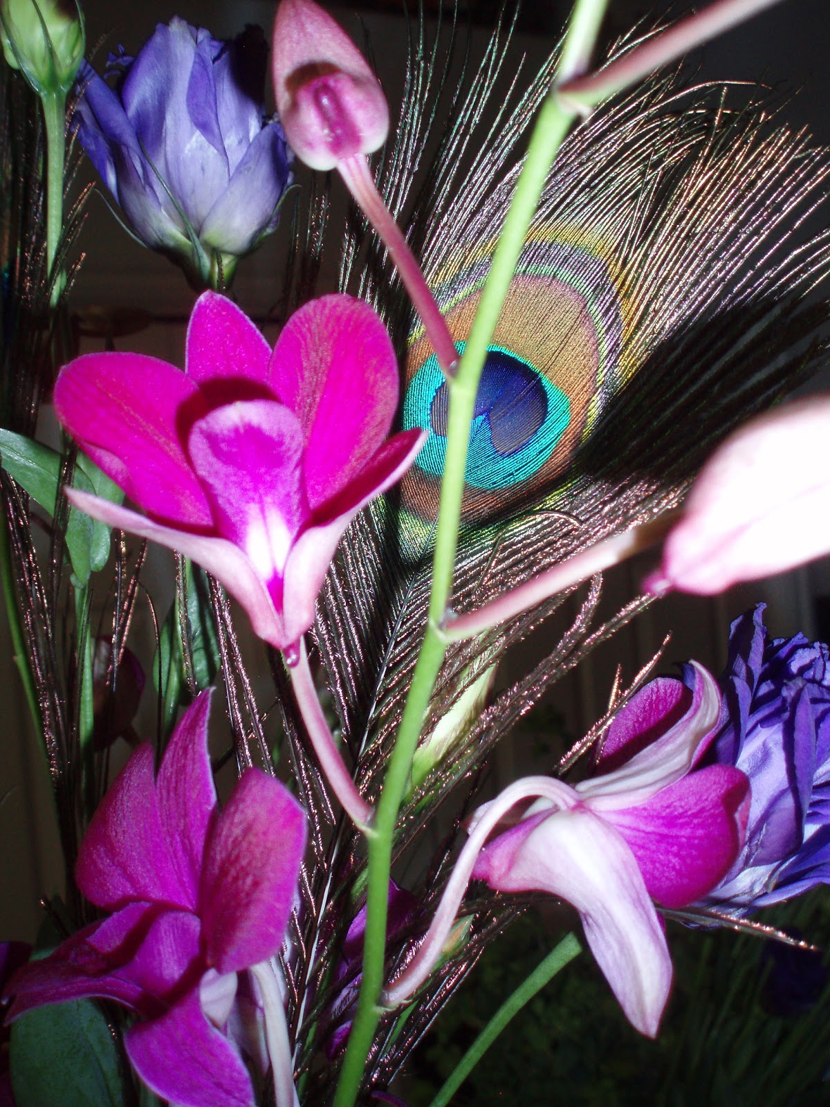 Lime Green and Purple Wedding Flowers Free Download Wallpaper (1200 x