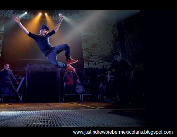 Imagenes exclusivas de First Step 2 Forever | Justin Bieber Mexico Fans