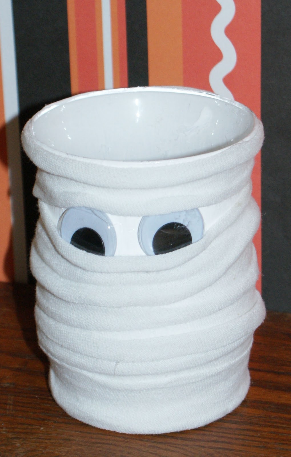 Coley's Corner Mummy Candle Holder