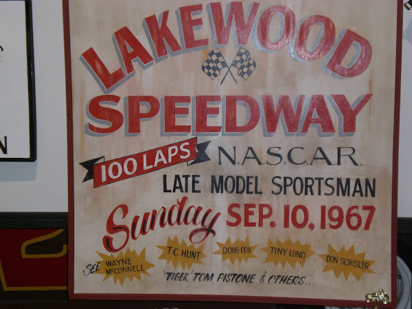 Lakewood Speedway Sign