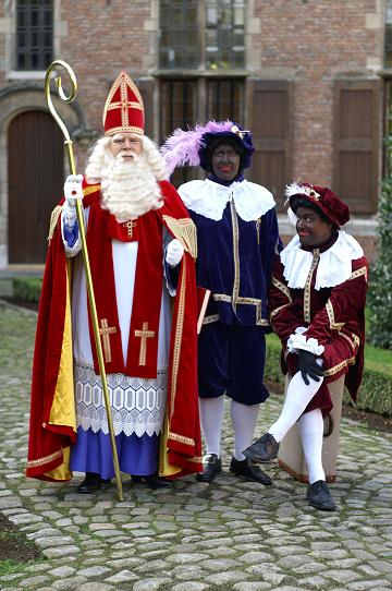 Verbazingwekkend Expats In Holland: Sinterklaas and Zwarte Piet... the strangest NY-15