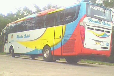 Mengaspal Jalan Sukses: Petualangan Tak Terlupakan di Game Bus Pariwisata Rosalia Indah