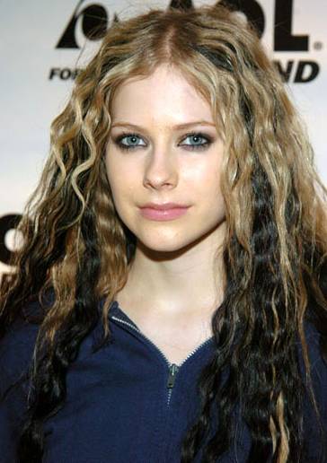 Celebrities hairstyles Avril Lavigne