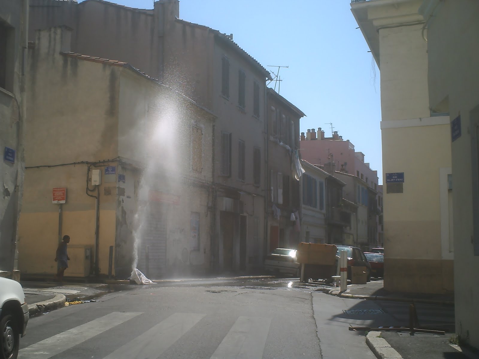 Ciq Saint Mauront C Est La Fete De L Eau Rue Du Jet D Eau