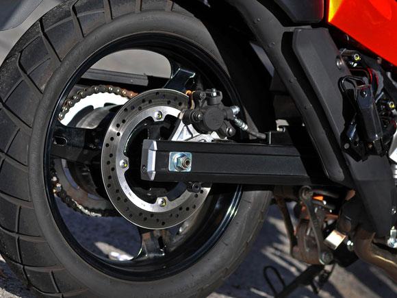 v strom 650 equipada para viagem