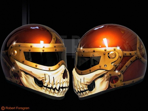 [airbrush_helmet4.jpg]