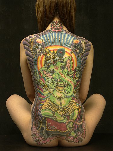 Gambar Tatto Keren di Bagian Tubuh Cewek - 1 Gambar Tatto Keren di Bagian Tubuh Cewek - 1