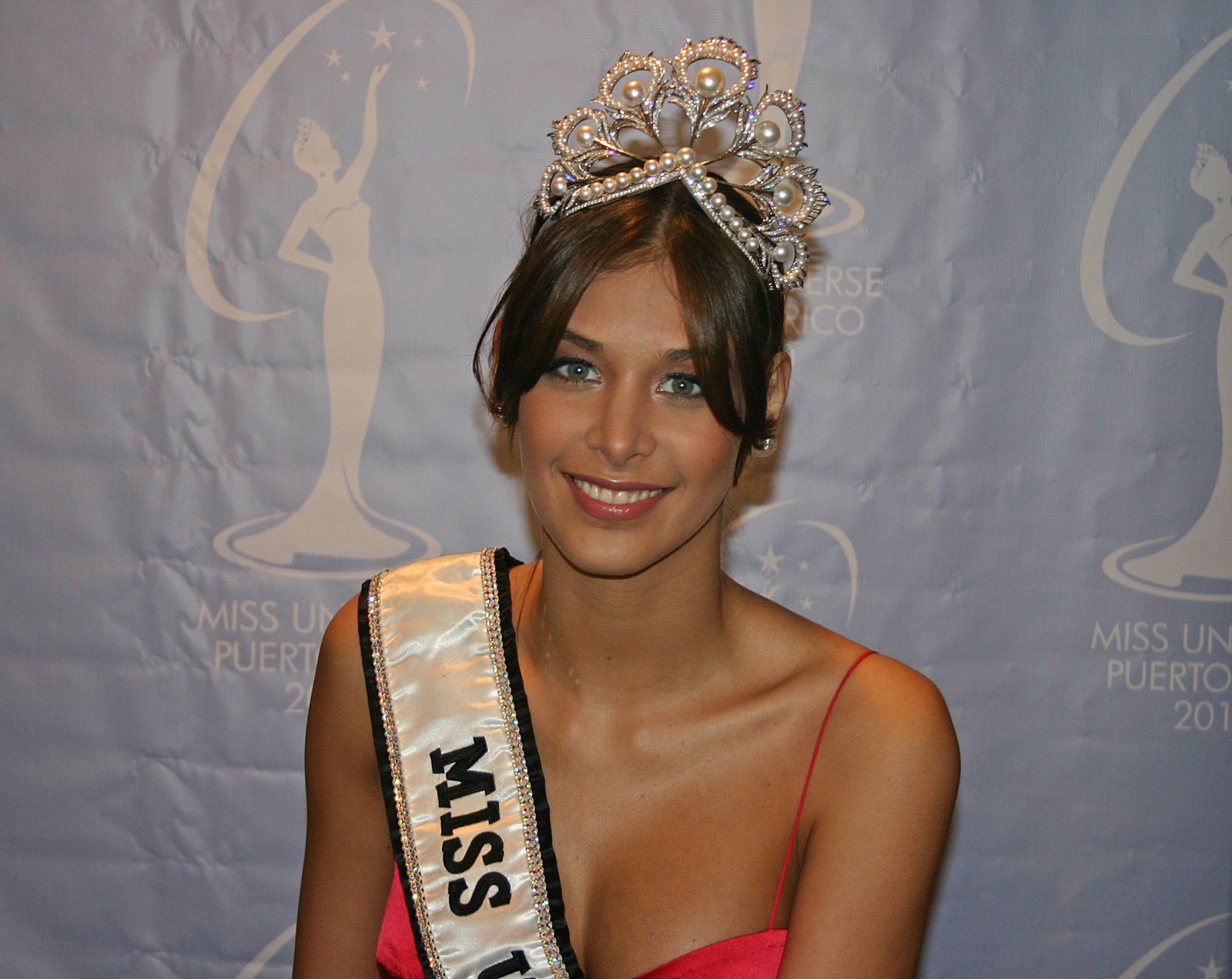 Miss%2Buniverse%2B2008.jpg