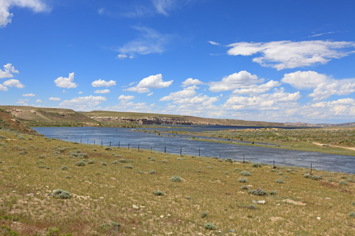 Wyoming Fly Fisher Miracle Milesupersized