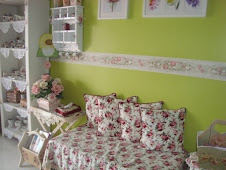 Ruang Tamu Diary Roses Cottage