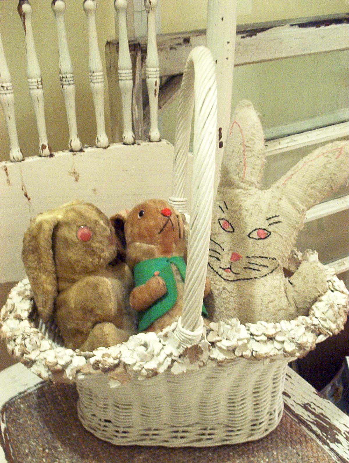 Vintage by Crystal Easter Decorations