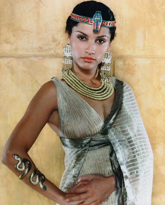 Cleopatra Leonor Varela