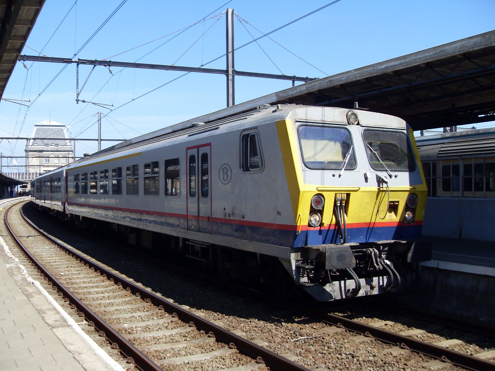 trein van oostende naar kortrijk