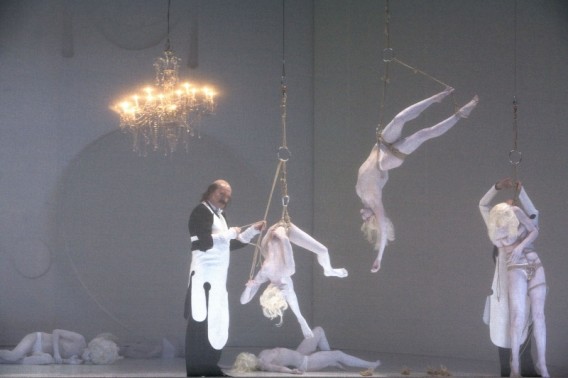 Opera Cake: Castellucci's Parsifal in Brussels