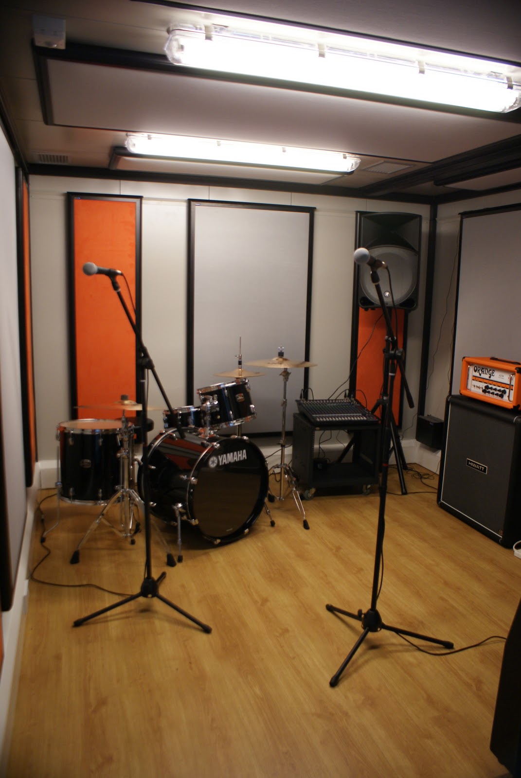 Amadeus Equipment & Acoustics Glasgow Music Studios