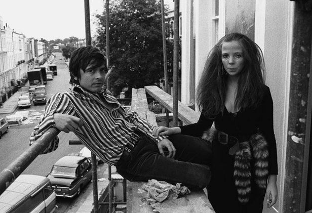 English photographer swinging london version English photographer swinging london with you