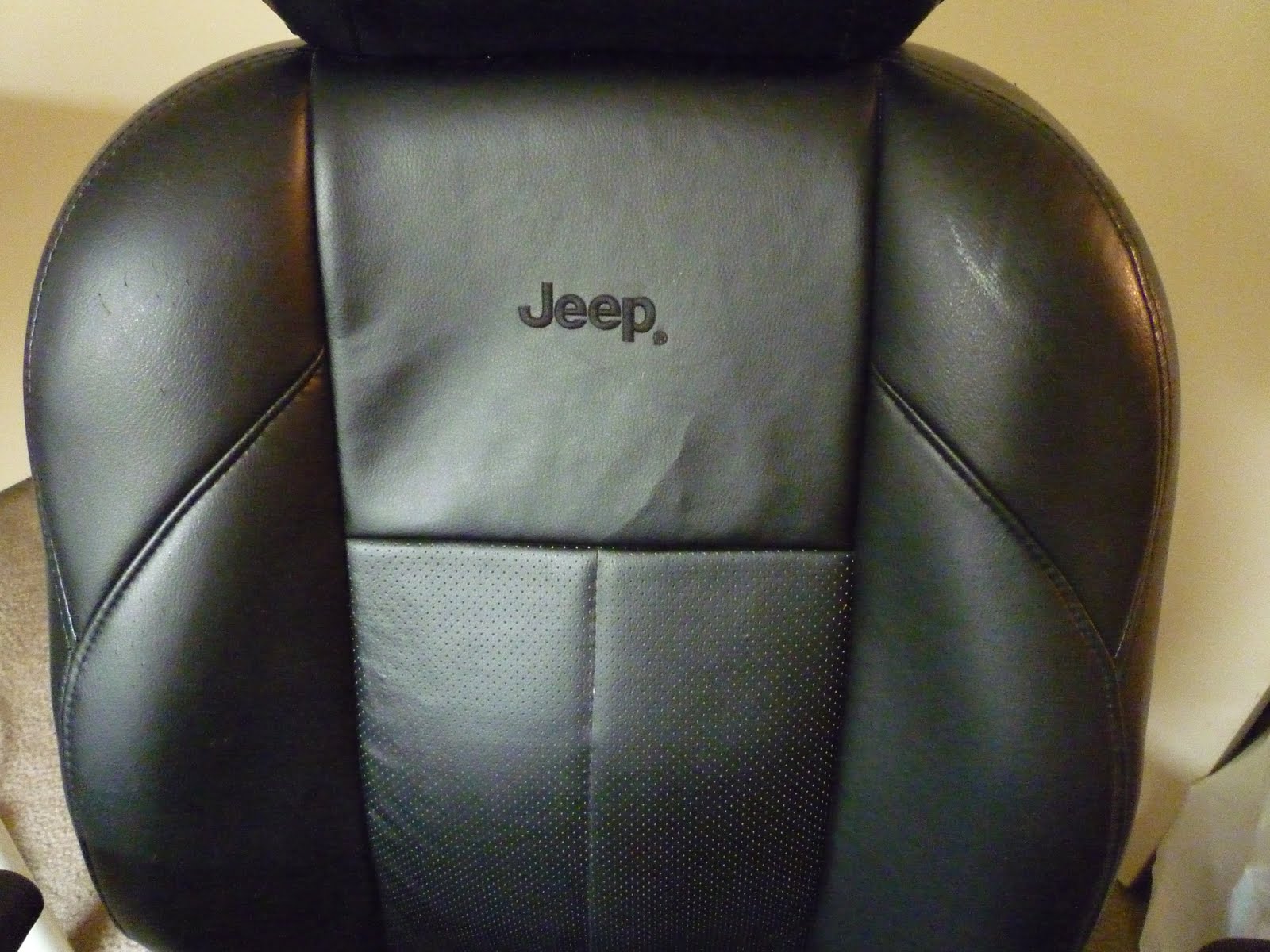 OnlineGaragesale Jeep Classic Executive Desk Chair 50.00