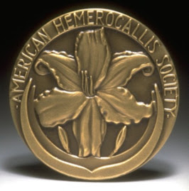 Member, Region 6 of    The American Hemerocallis Society
