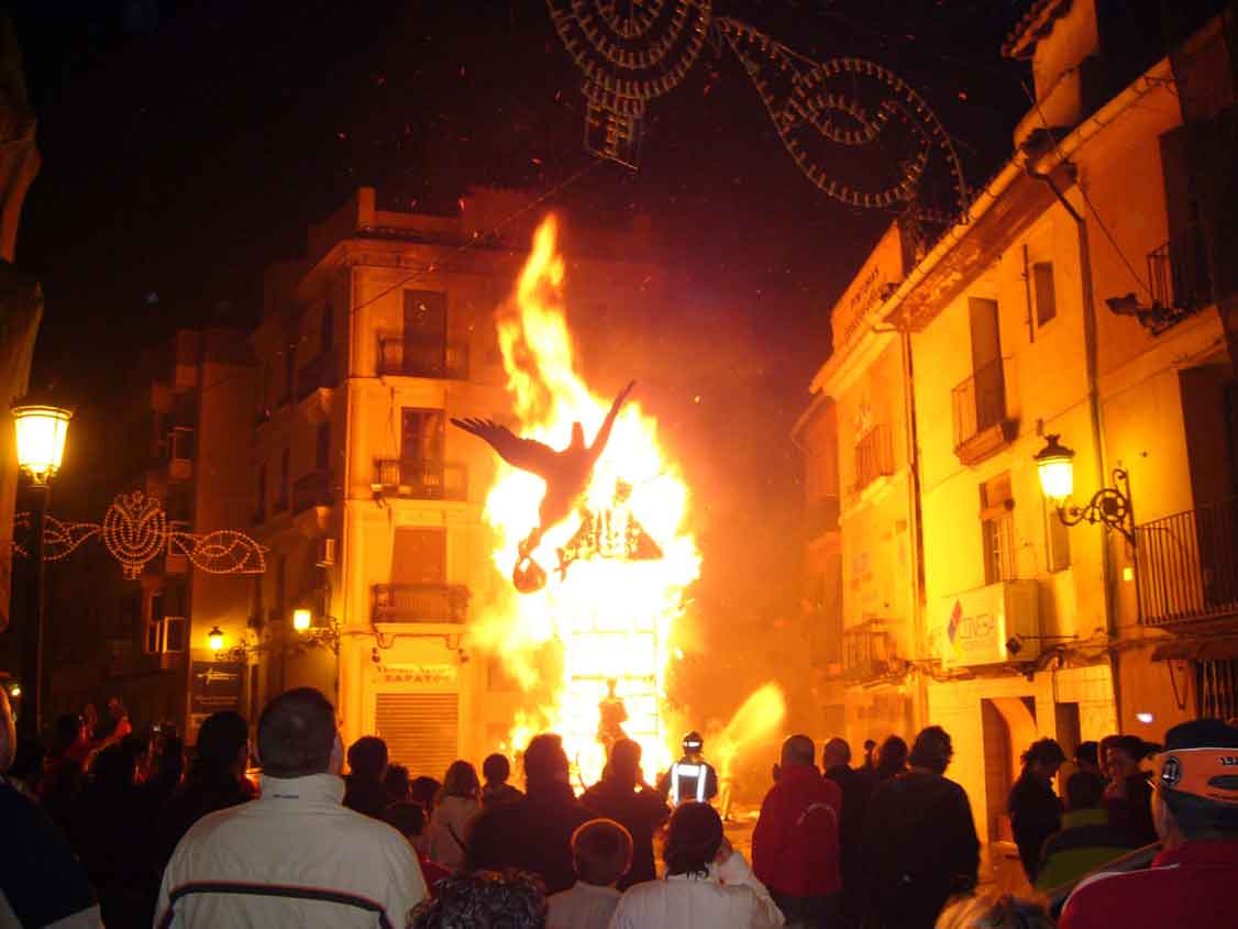 [2007-Sagunto-San-Guillem-Cr.jpg]