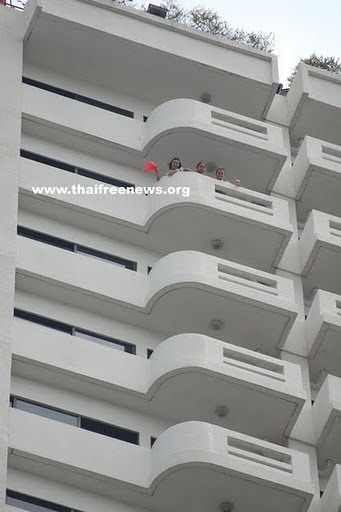 [20100320_ThaiFreeNews_BKK_3437.jpg]