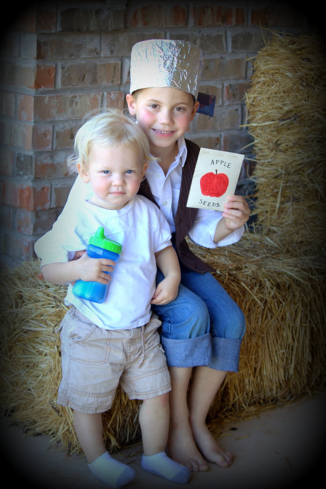 Mommy Life and Me: My little Johnny Appleseed