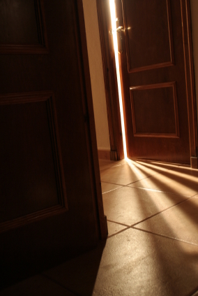 [door+light.jpg]