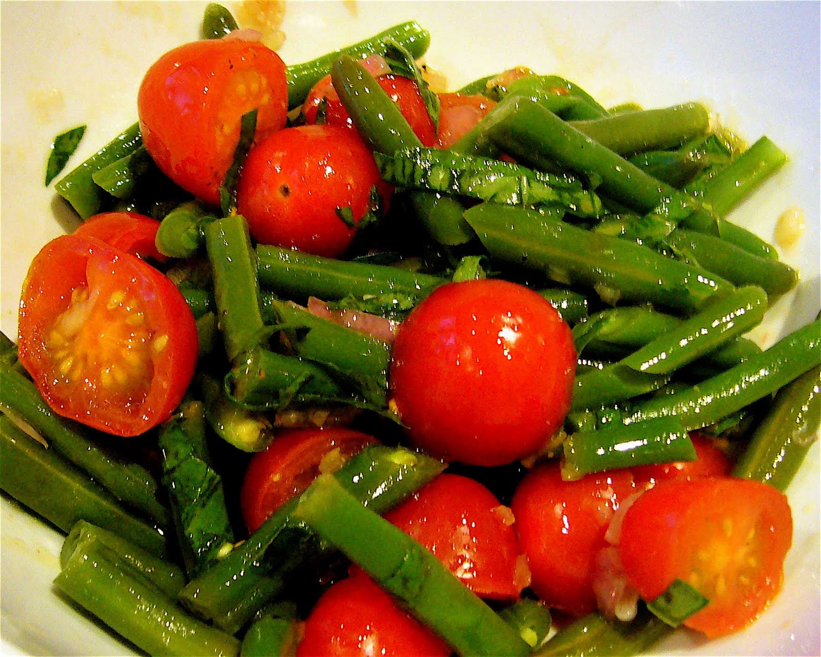 Bon Chappétit green bean & cherry tomato salad