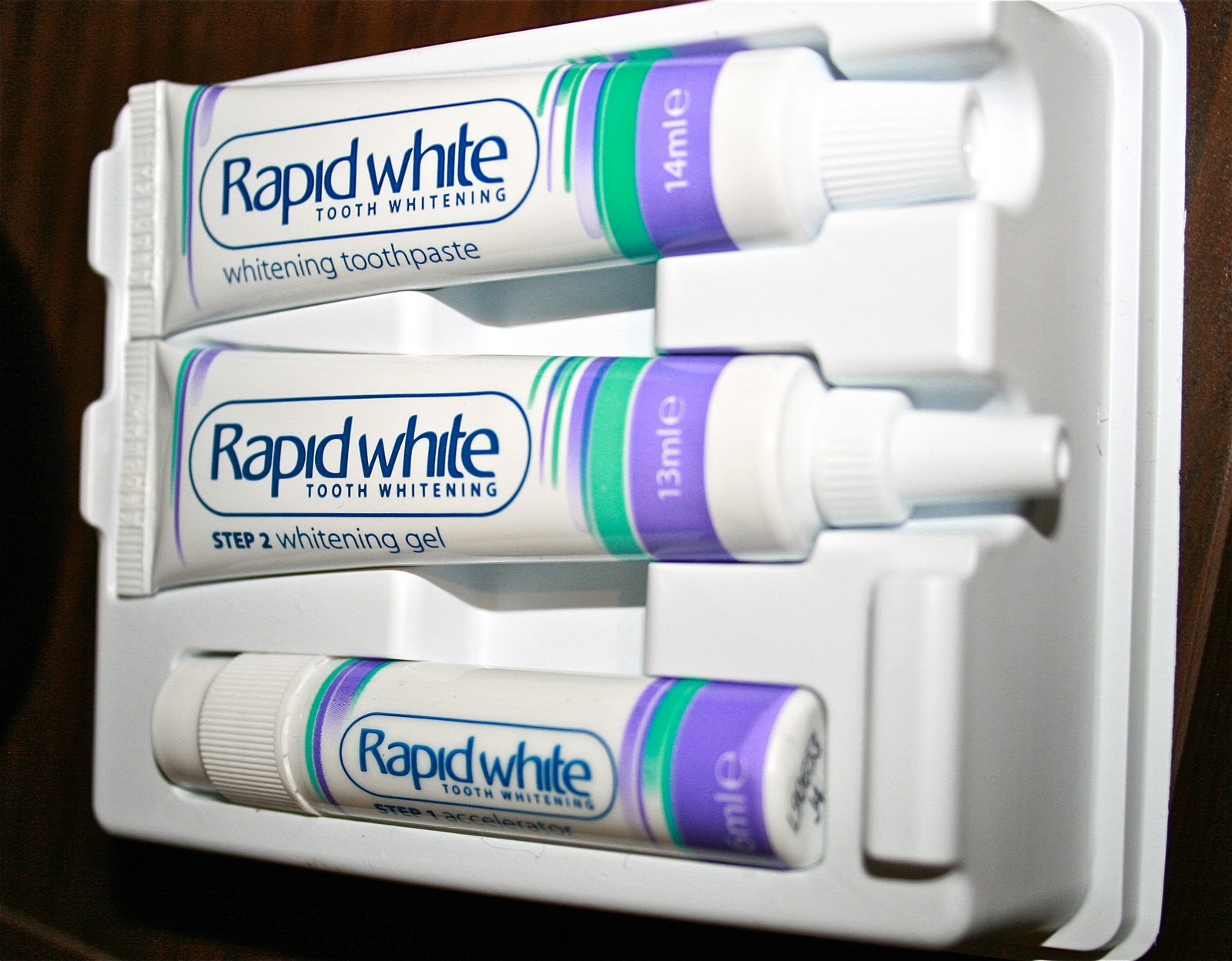 Rapid White 1 Week Teeth Whitening