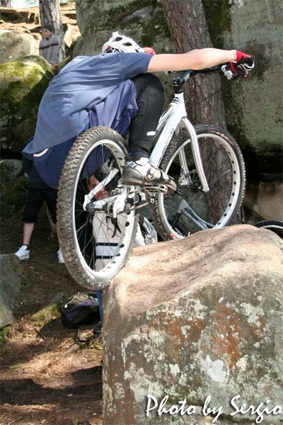 [n1066013858_415901_2956620.jpg]