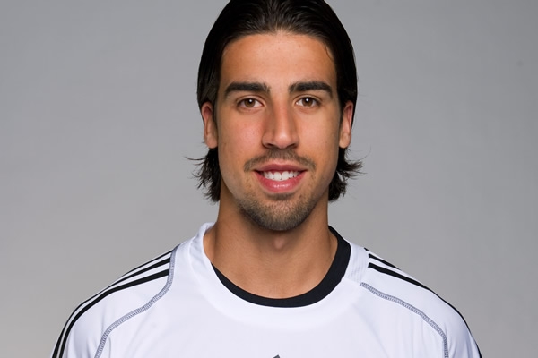 Mourinho a convocado a Khedira