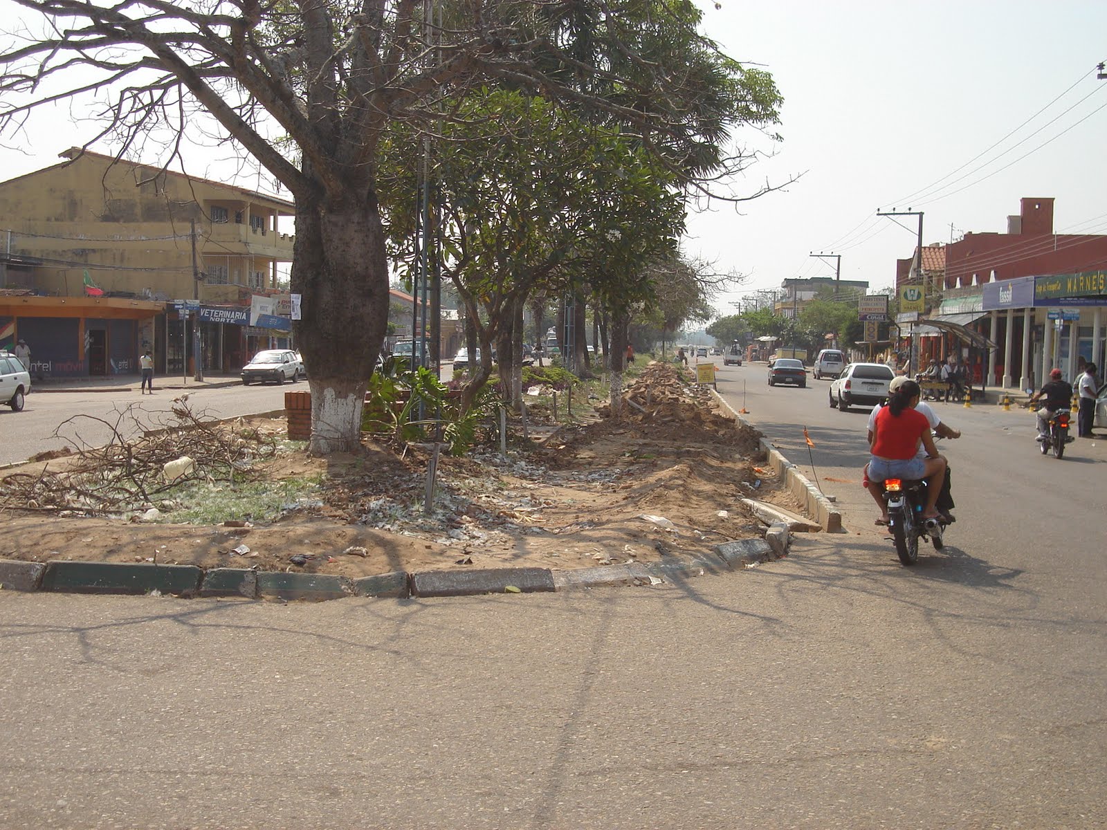 Noticias Warnes REGULAR AVANCE DEL PROYECTO DE LA ALAMEDA 25 DE MAYO