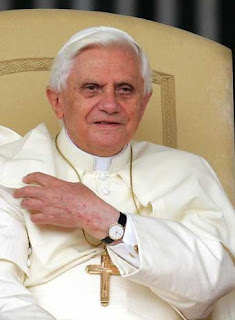 Benedicto XVI niega que el purgatorio sea un lugar físico Benedicto XVI dice no existe purgatorio
