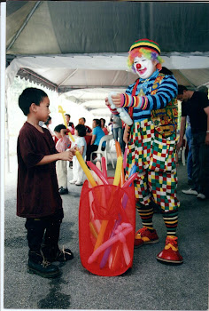 Big Baby The Balloonist Clown