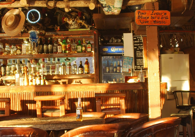 Piper's Bar, Barra de Navidad, Jalisco, Mexico