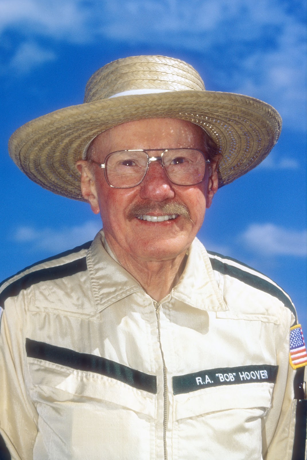 Indy Transponder: CAREER OF AVIATION ICON BOB HOOVER TO BE SALUTED ...