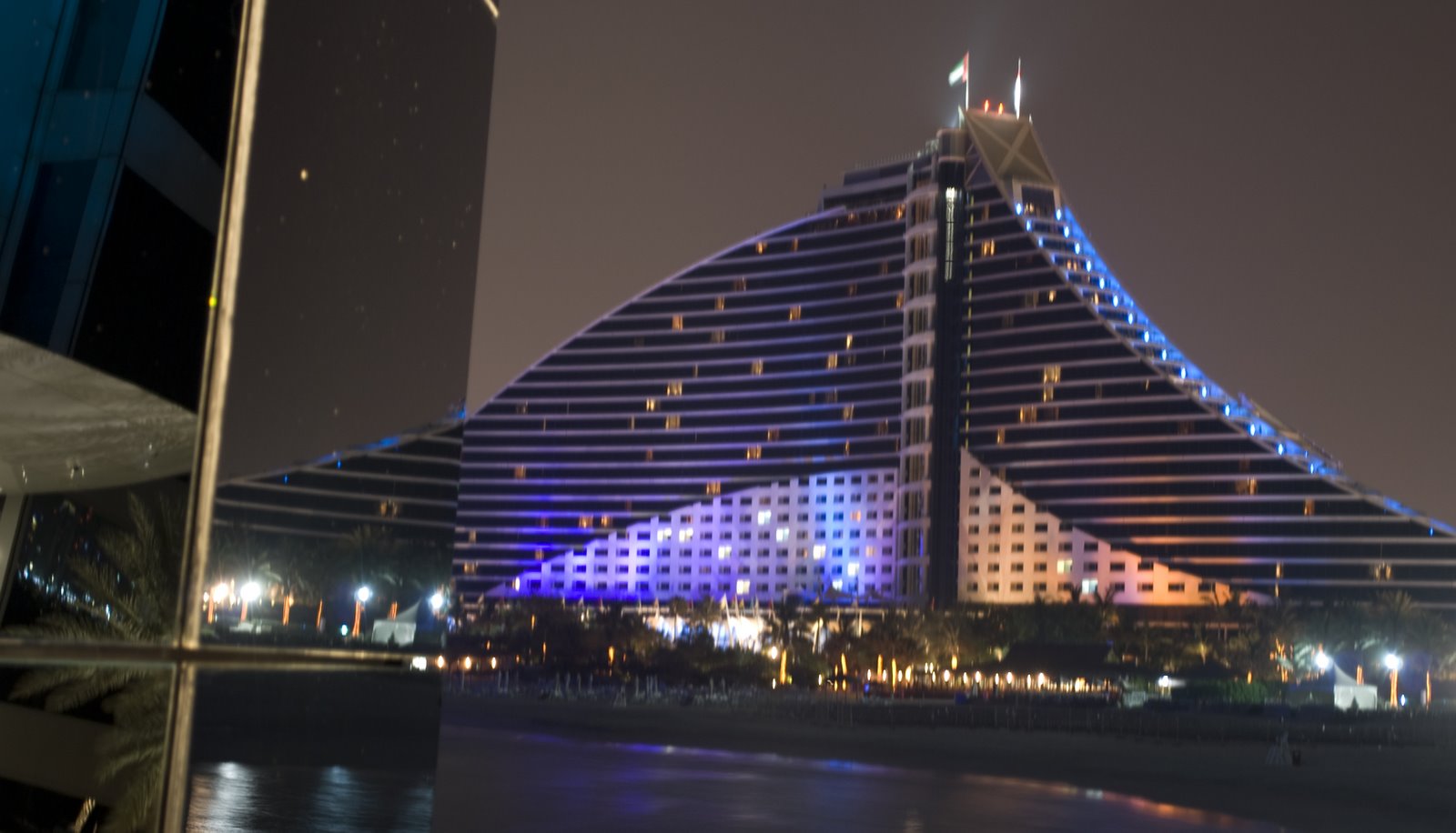 [jumeirah+hotel.jpg]