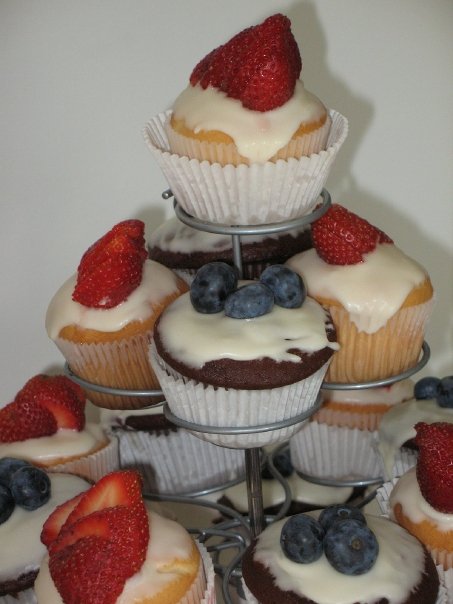 [5932_99212726325_527216325_2540298_1568390_n.jpg]