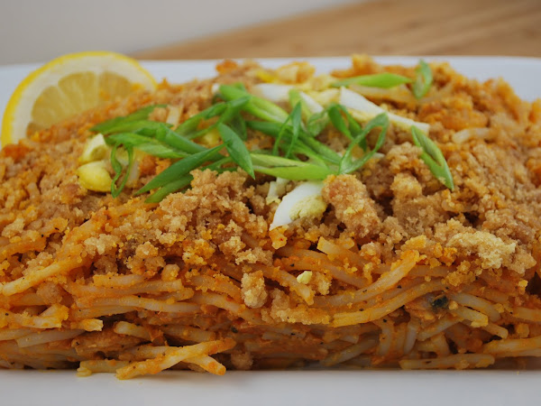 Pancit Palabok (Filipino Seafood Spaghetti)