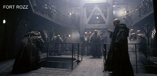INTERIOR DO FORT ROZZ.