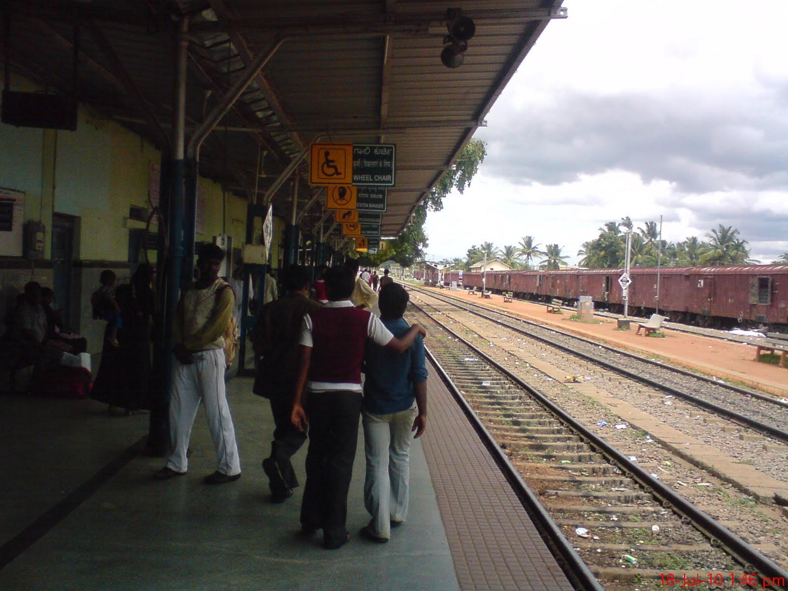 to Tumkur Mirror Tumkur Railway station, Tumkur