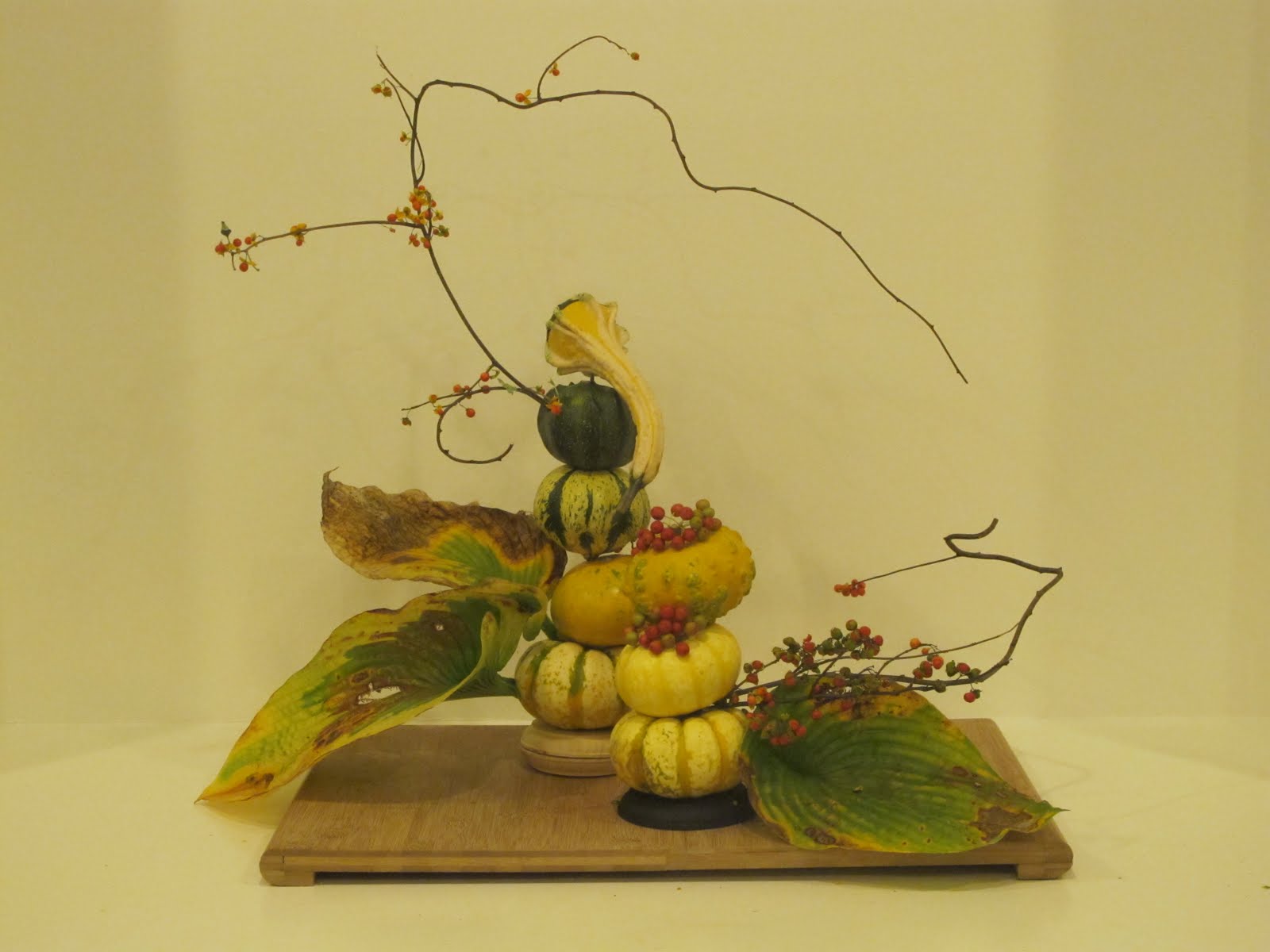Chic Floral Designs Halloween ikebana