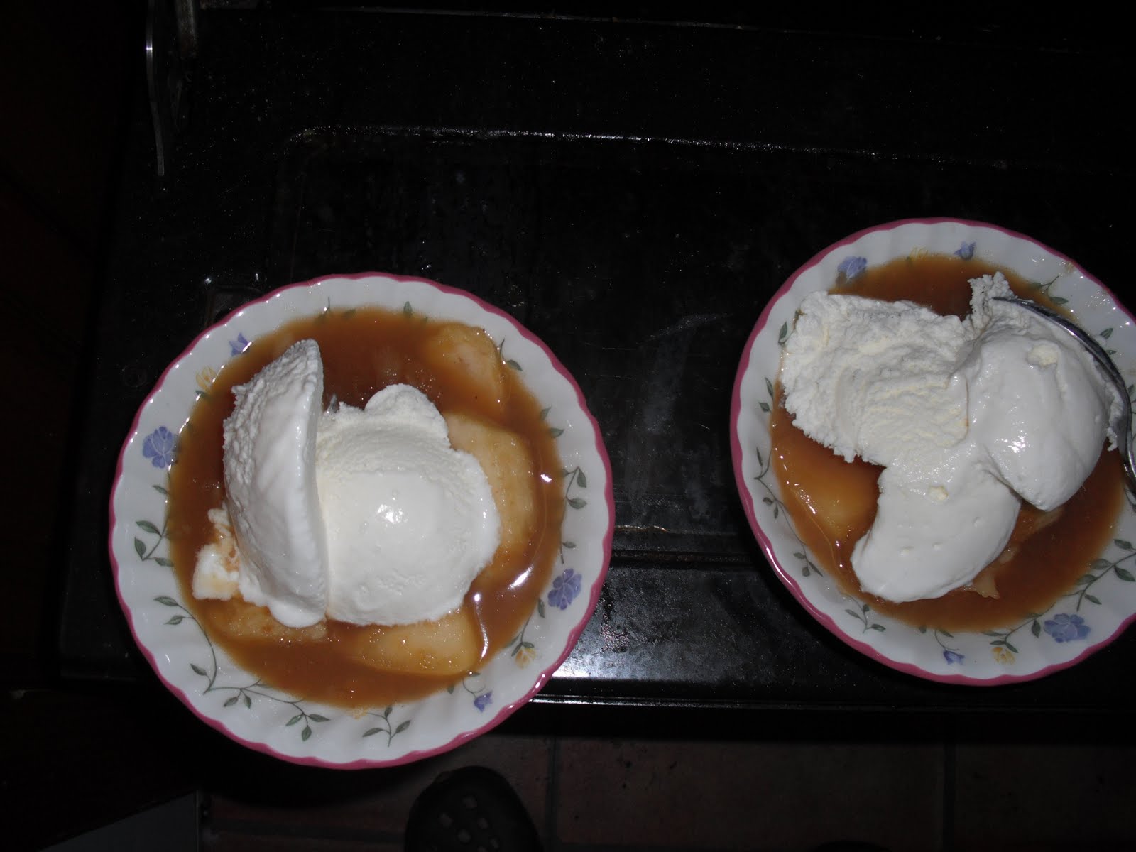 Cinnamon toffee apple wedges