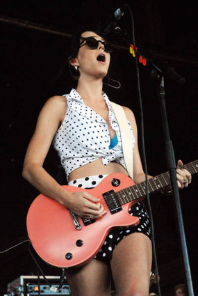 [Katy-Perry-pictures-photos-pics8.jpg]