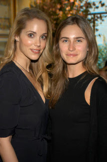 aboutnici: New Elizabeth Berkley photos