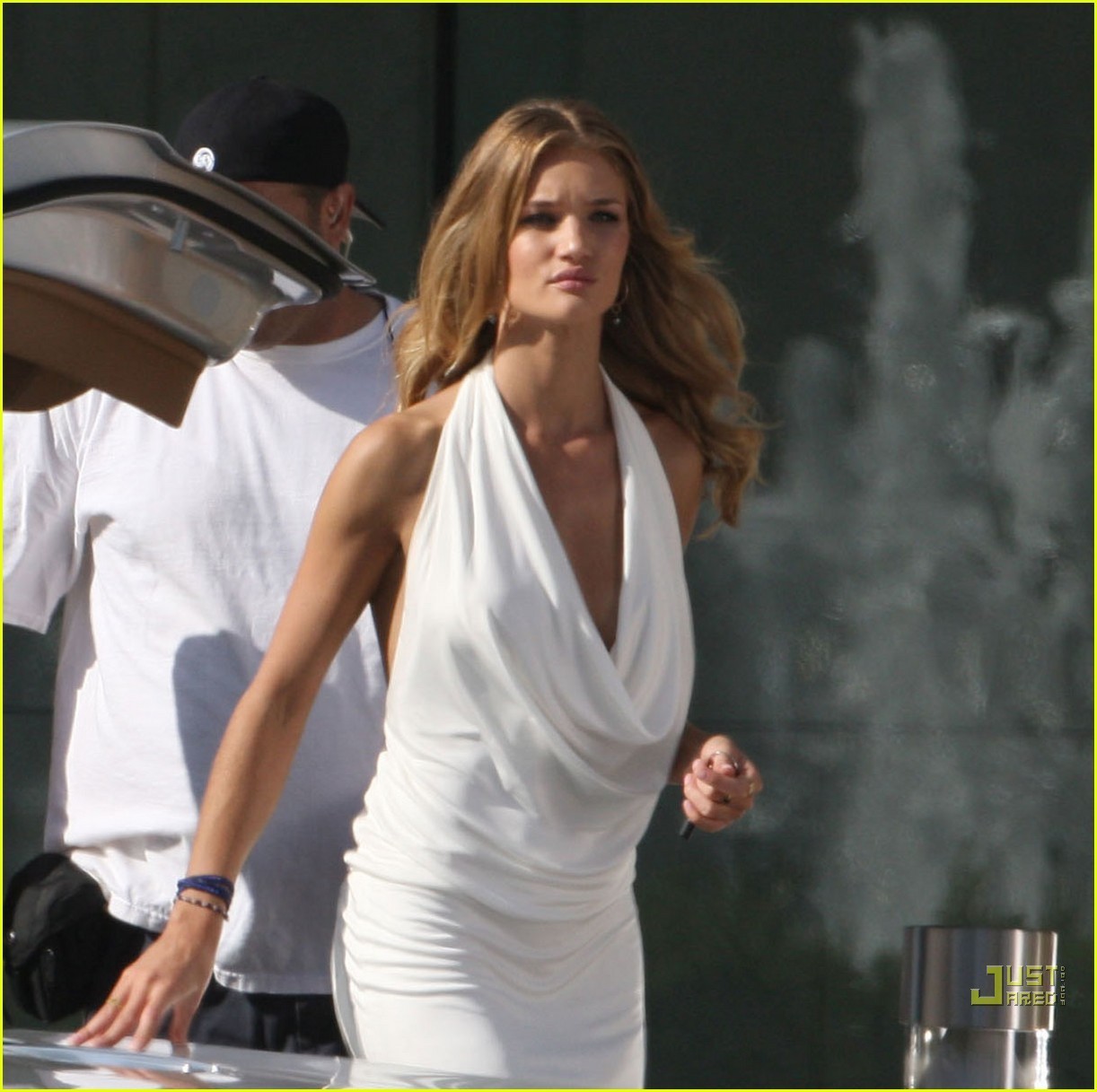 aboutnicigiri Rosie HuntingtonWhiteley