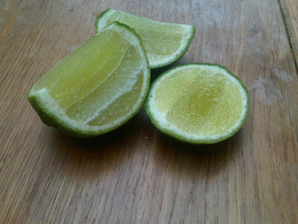 Zoe's Kitchen How not to cut a lime