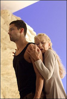 Helen Mirren (Phèdre) and Dominic Cooper (Hippolytus), photo by Catherine Ashmore