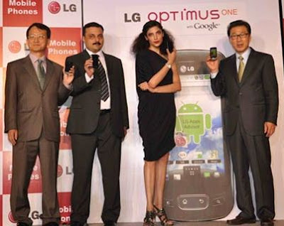 LG Optimus One Smartphone India